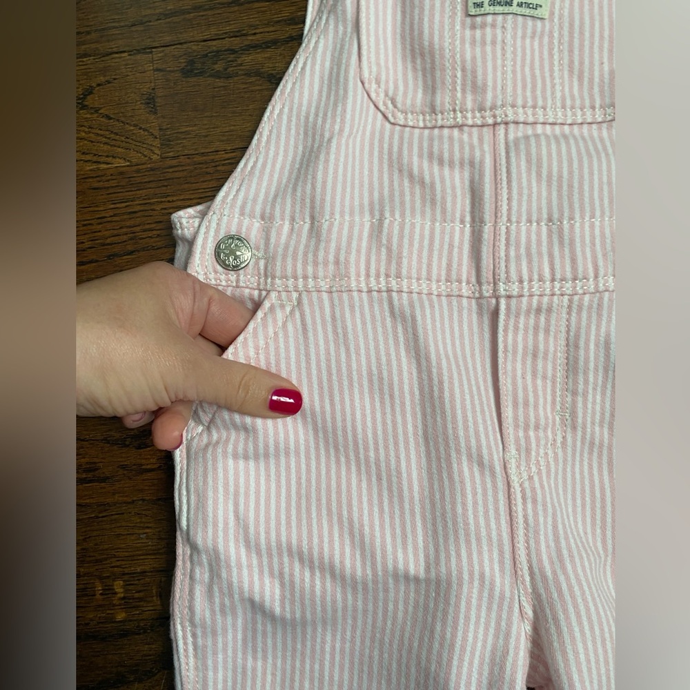 OshKosh B'gosh- toddler girl Overalls 4T pink stripe spring summer pinstripe - Picture 4 of 16
